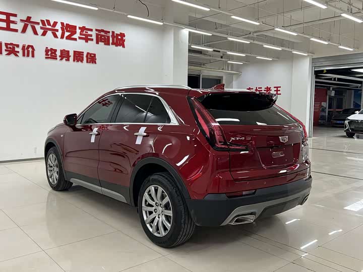 Фото 5 - Cadillac XT4