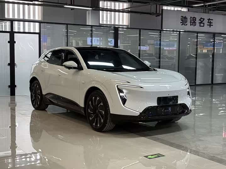 Фото 3 - Avatr 07