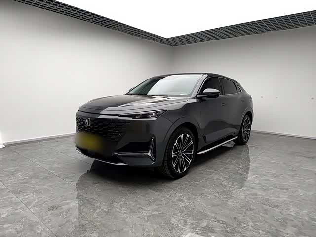 Фото 1 - Changan UNI-K Hybrid