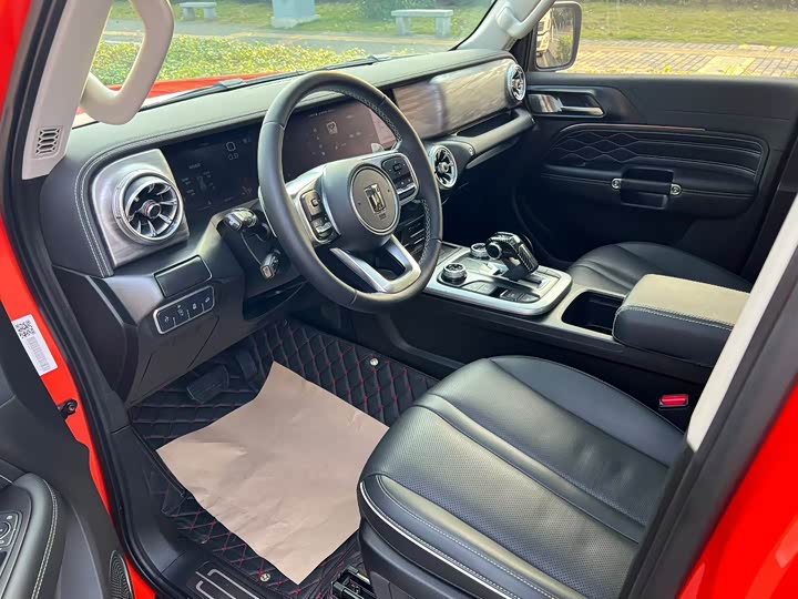 Фото 8 - Tank 300