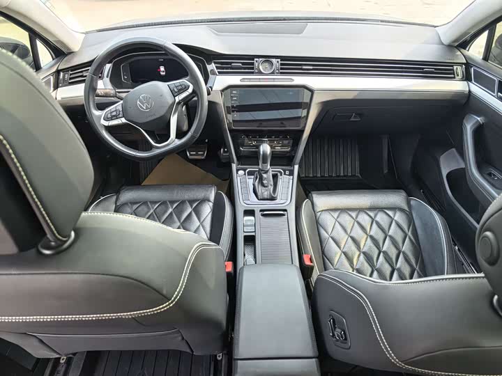 Фото 7 - Volkswagen Magotan GTE Hybrid