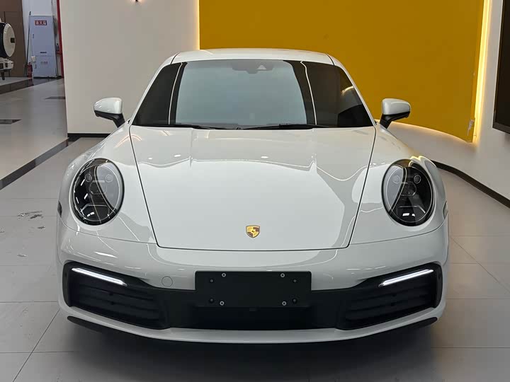 Фото 2 - Porsche 911