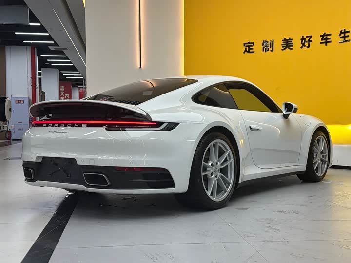 Фото 5 - Porsche 911