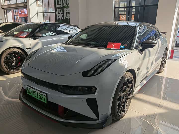 Фото 3 - Zeekr 001 FR