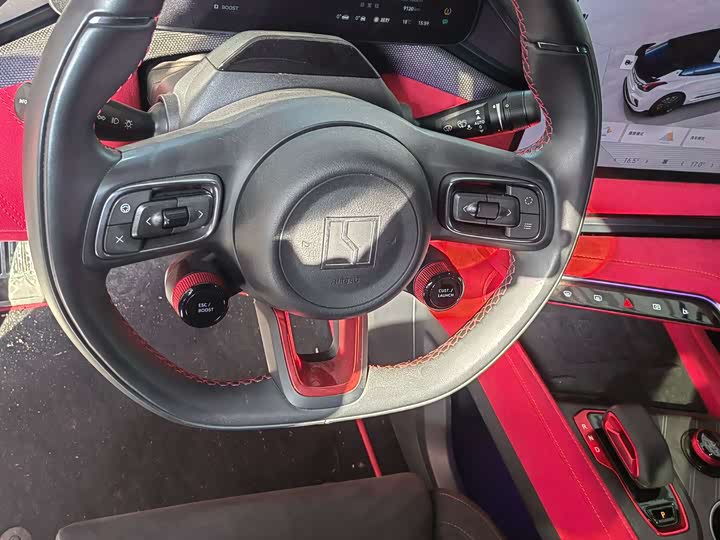 Фото 6 - Zeekr 001 FR