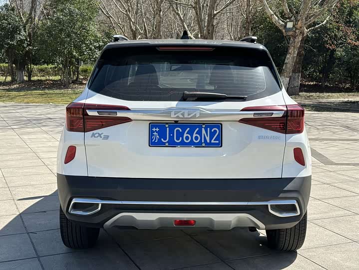 Фото 4 - Kia KX3