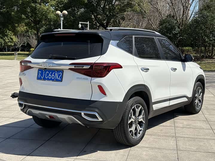 Фото 6 - Kia KX3