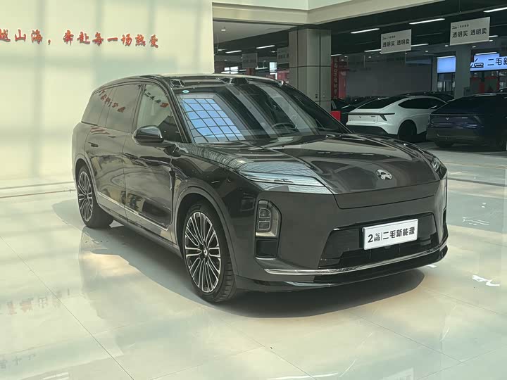 Фото 3 - Nio ES8