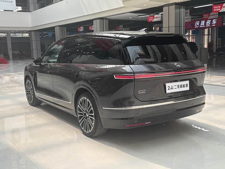 Фото 4 - Nio ES8