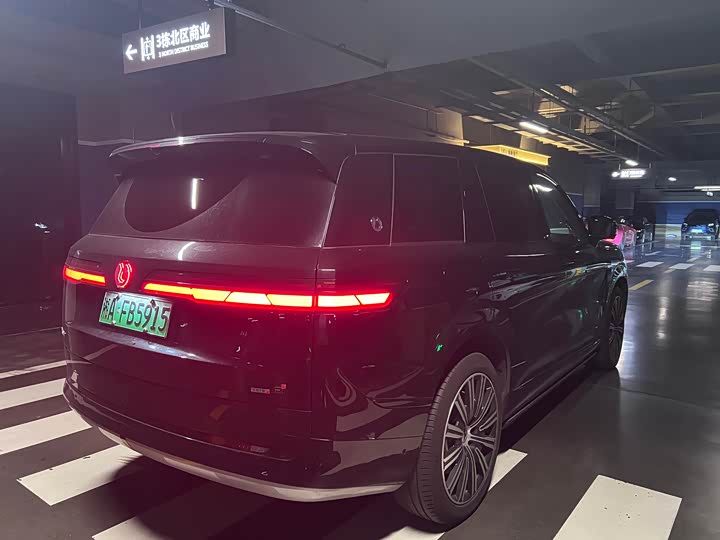 Фото 9 - Denza N9