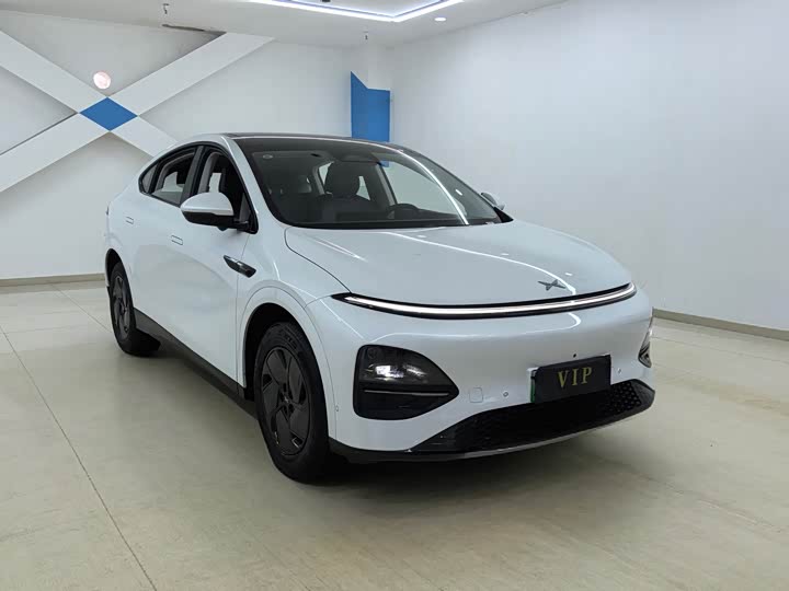 Фото 3 - XPeng G6