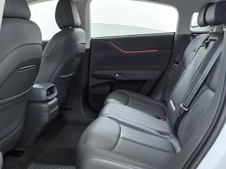 Фото 7 - XPeng G6