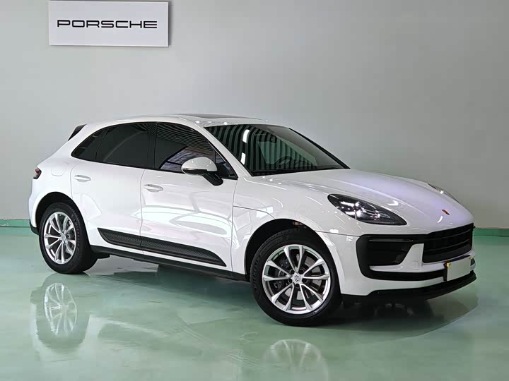 Фото 3 - Porsche Macan