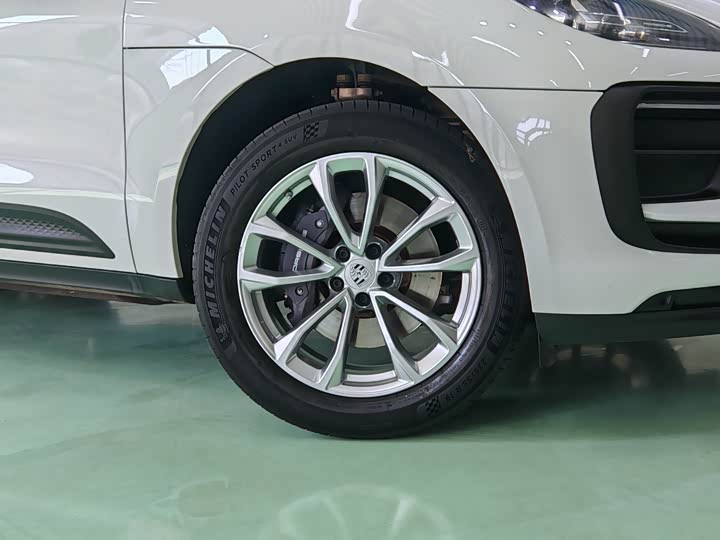 Фото 9 - Porsche Macan