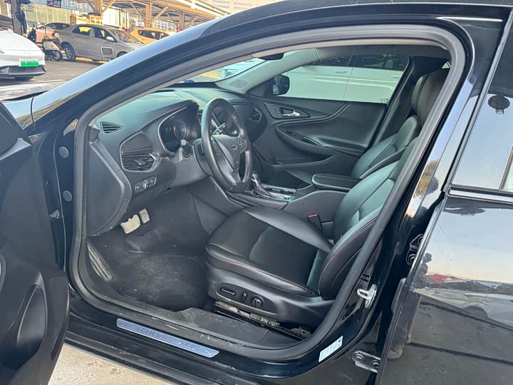 Фото 4 - Chevrolet Malibu XL