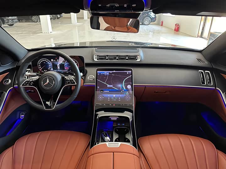 Фото 9 - Mercedes-Benz S-Class