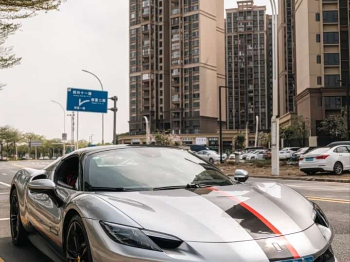 Фото 6 - Ferrari 296