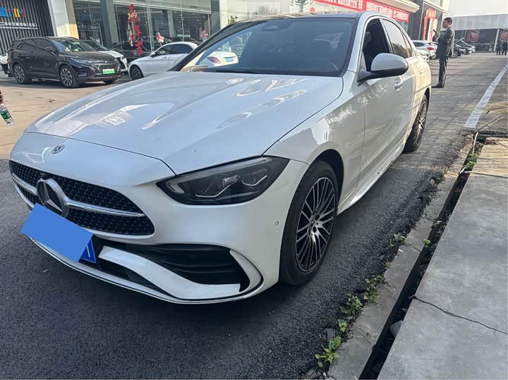 Фото 1 - Mercedes-Benz C-Class