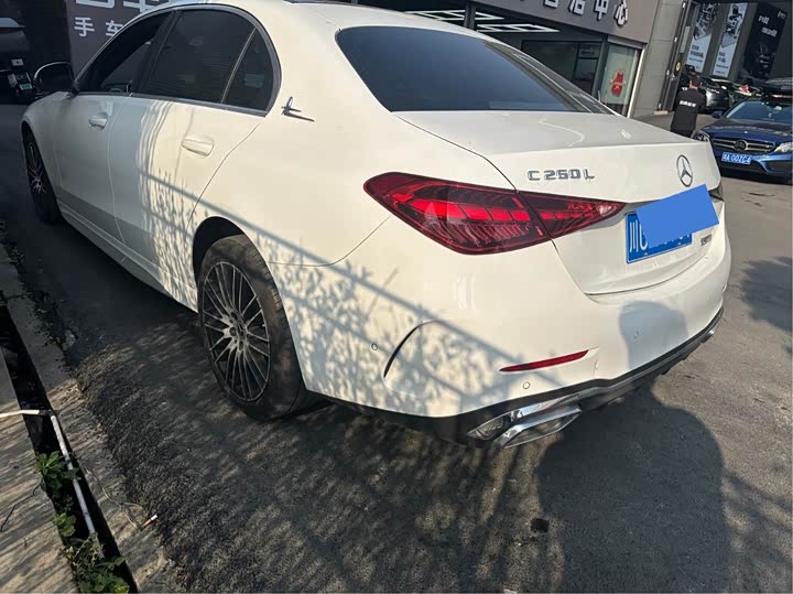 Фото 4 - Mercedes-Benz C-Class