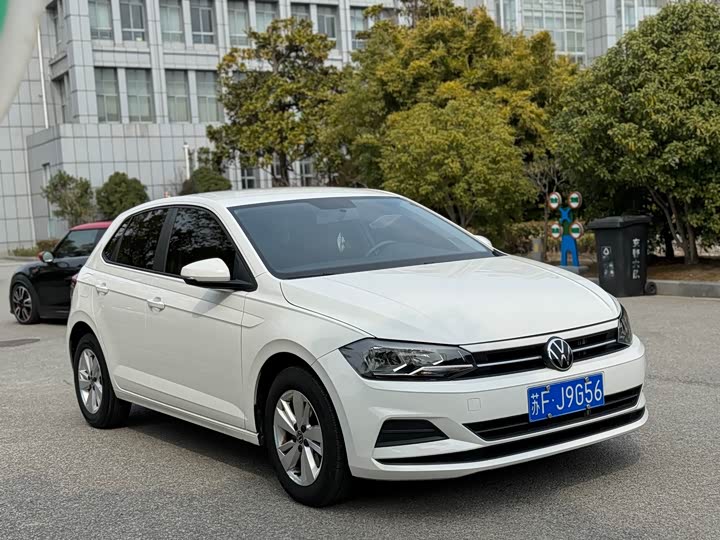 Фото 3 - Volkswagen Polo