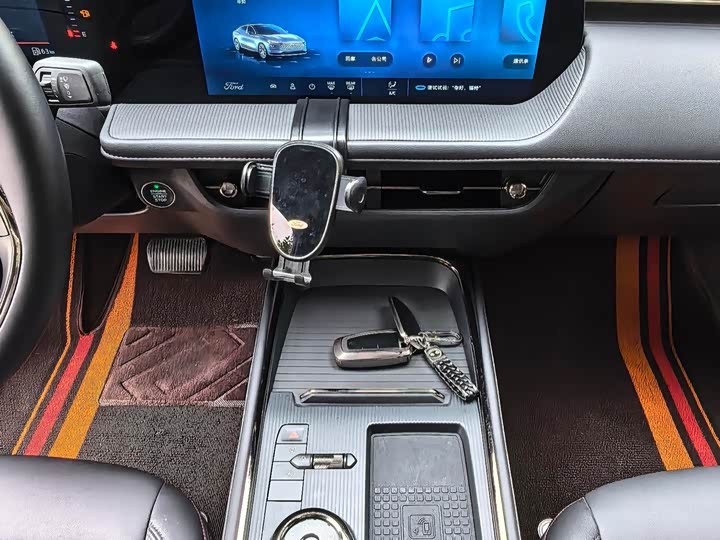 Фото 6 - Ford Mondeo