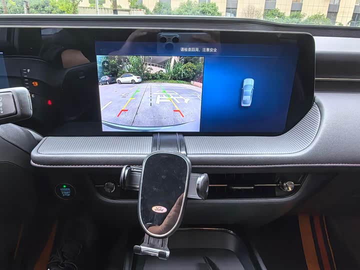 Фото 8 - Ford Mondeo