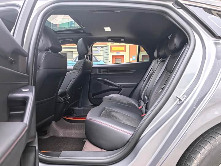 Фото 9 - Ford Mondeo