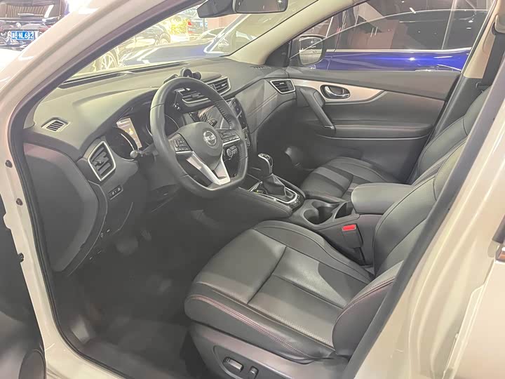 Фото 5 - Nissan Qashqai