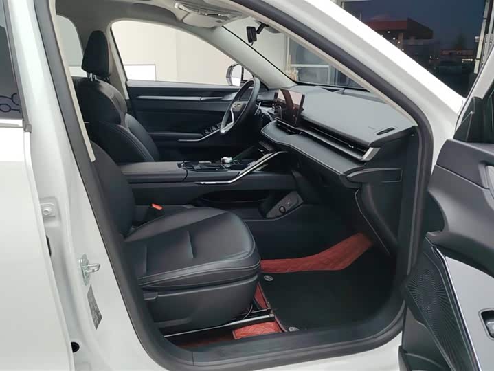 Фото 8 - Haval H6