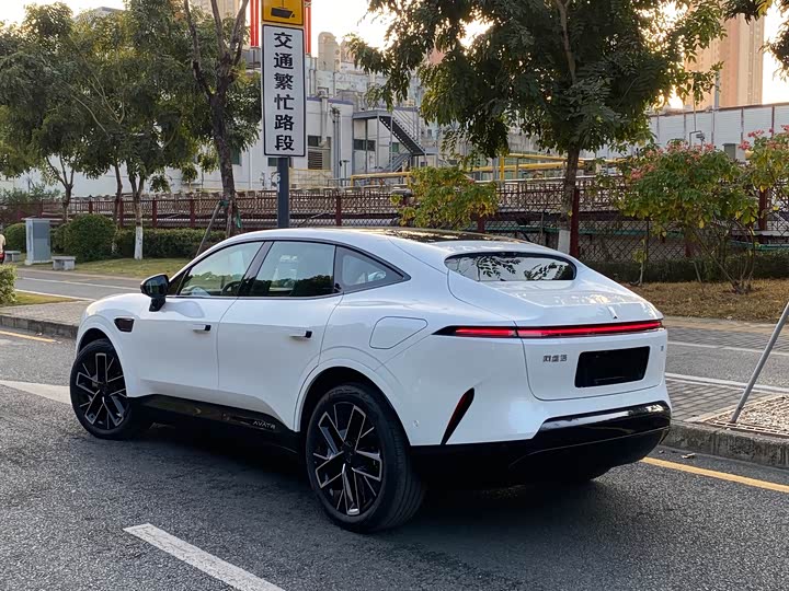 Фото 5 - Avatr 11