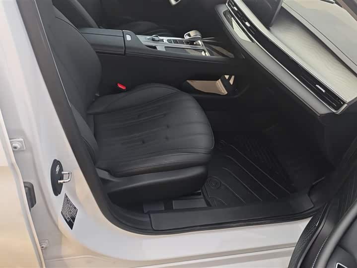 Фото 8 - Chery Fulwin A8