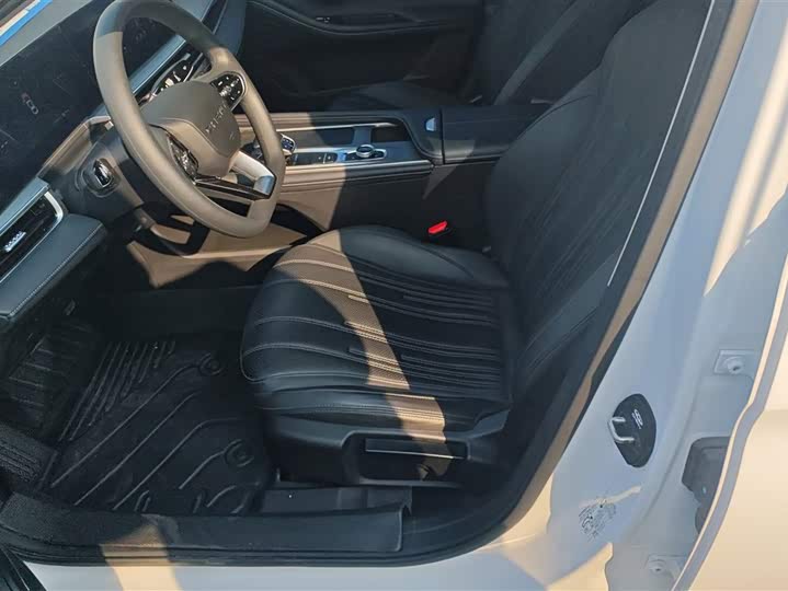 Фото 9 - Chery Fulwin A8