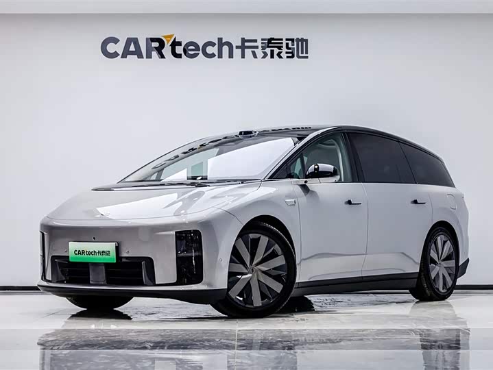 Фото 1 - LiXiang i8