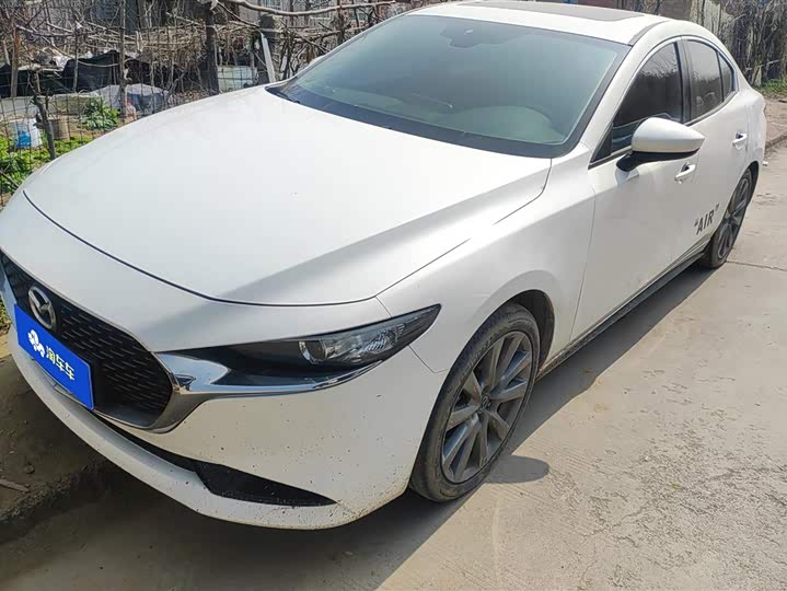 Photo 1 - Mazda 3 (Axela)