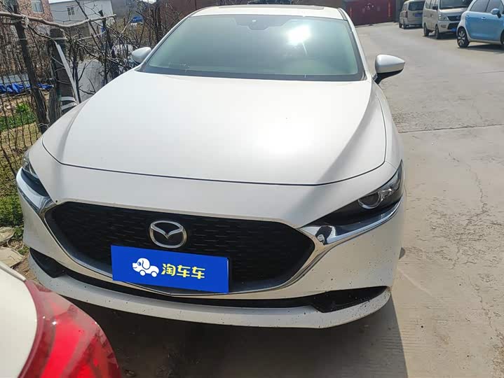 Photo 2 - Mazda 3 (Axela)