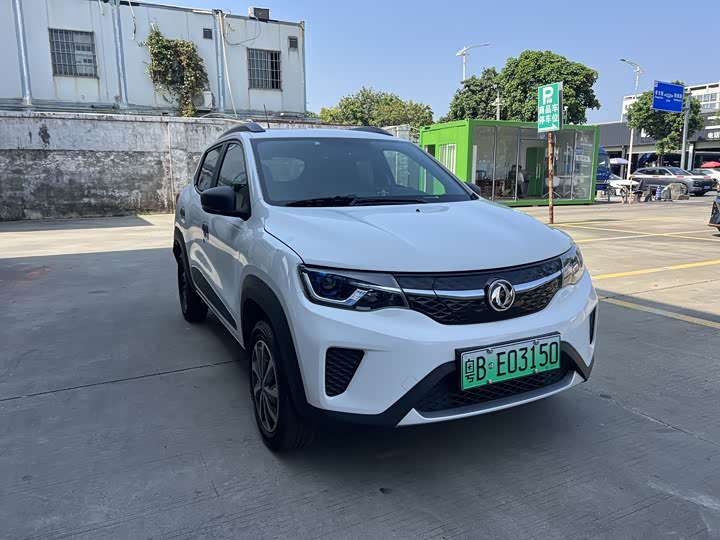 Фото 3 - Dongfeng Yipai Nano EX1 Pro