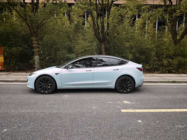Photo 3 - Tesla Model 3