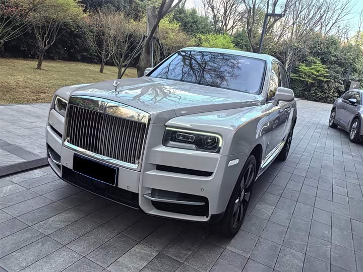 Фото 1 - Rolls-Royce Cullinan