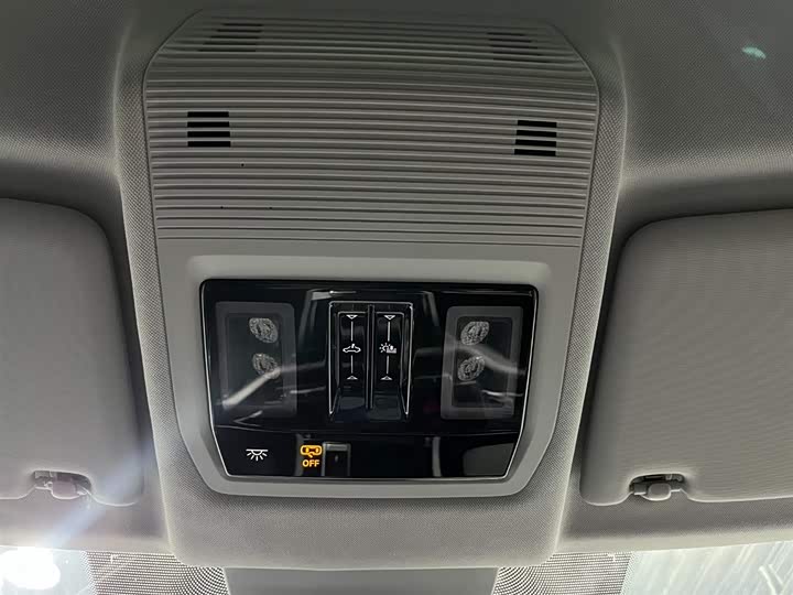 Фото 8 - Volkswagen Teramont X