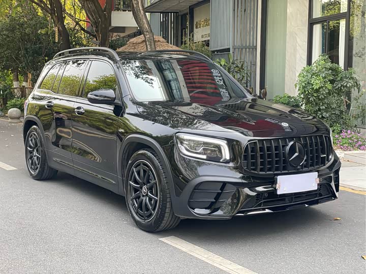 Фото 3 - Mercedes-Benz GLB-Class AMG