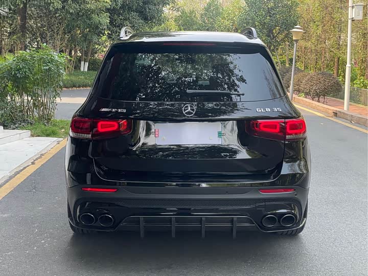 Фото 5 - Mercedes-Benz GLB-Class AMG