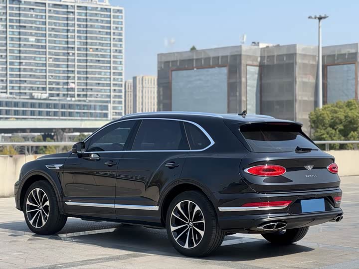 Фото 5 - Bentley Bentayga