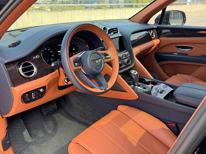 Фото 7 - Bentley Bentayga