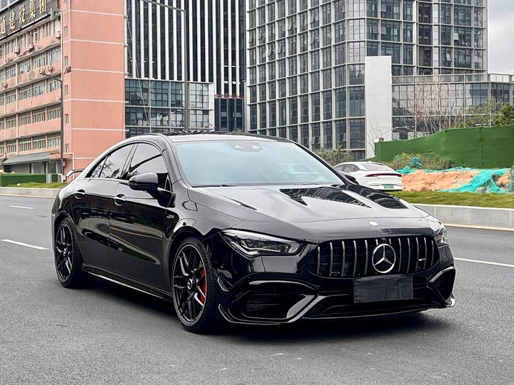 Фото 3 - Mercedes-Benz CLA-Class AMG