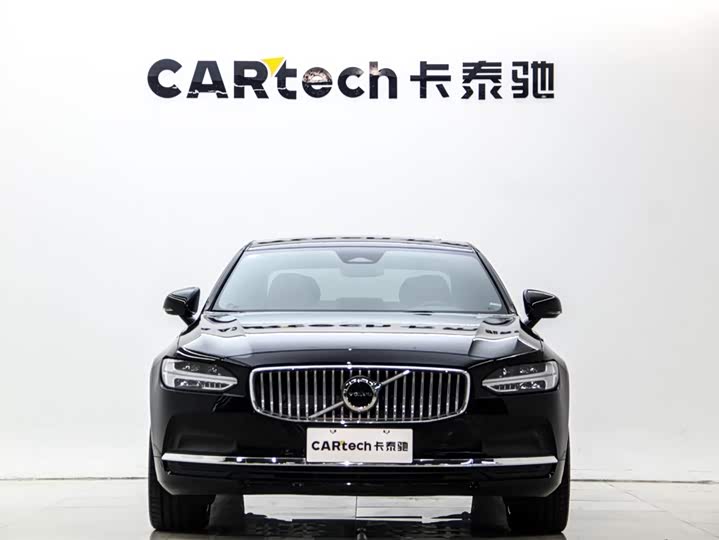 Фото 2 - Volvo S90