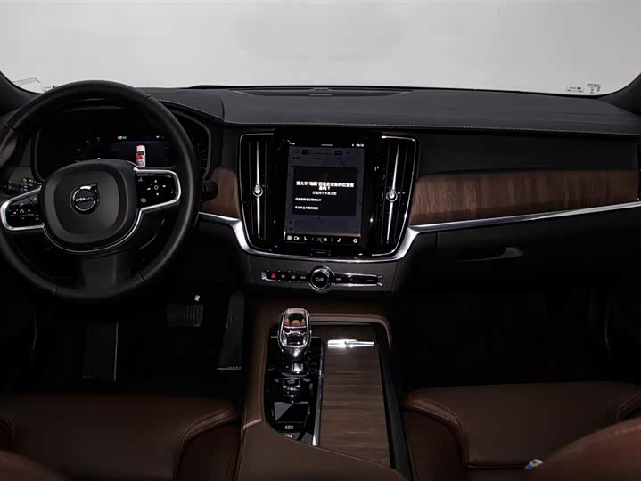 Фото 8 - Volvo S90
