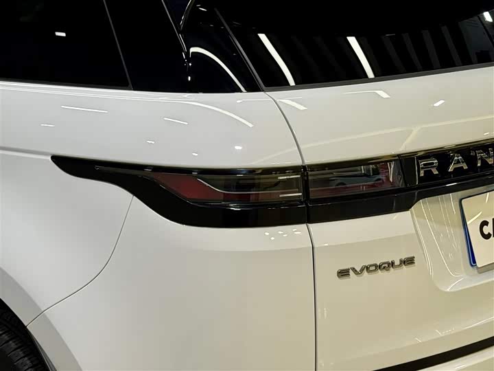 Фото 9 - Land Rover Range Rover Evoque L