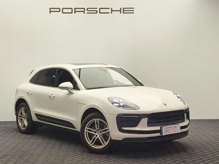 Фото 1 - Porsche Macan
