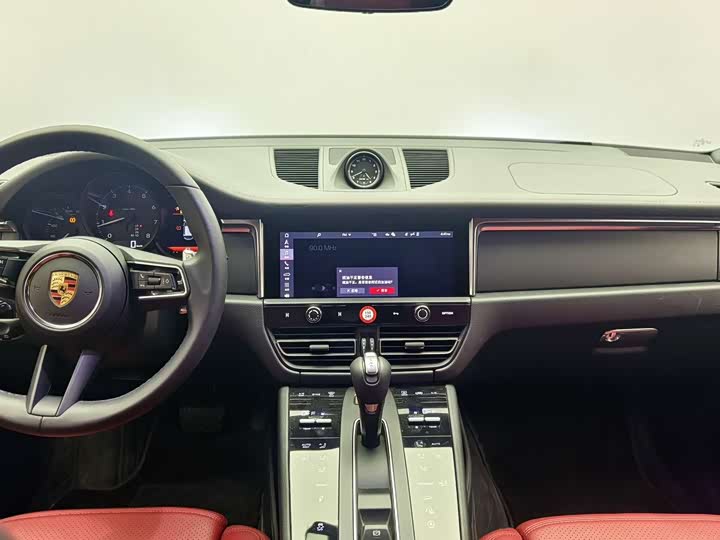 Фото 9 - Porsche Macan