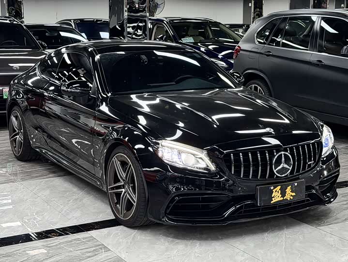 Фото 3 - Mercedes-Benz C-Class AMG